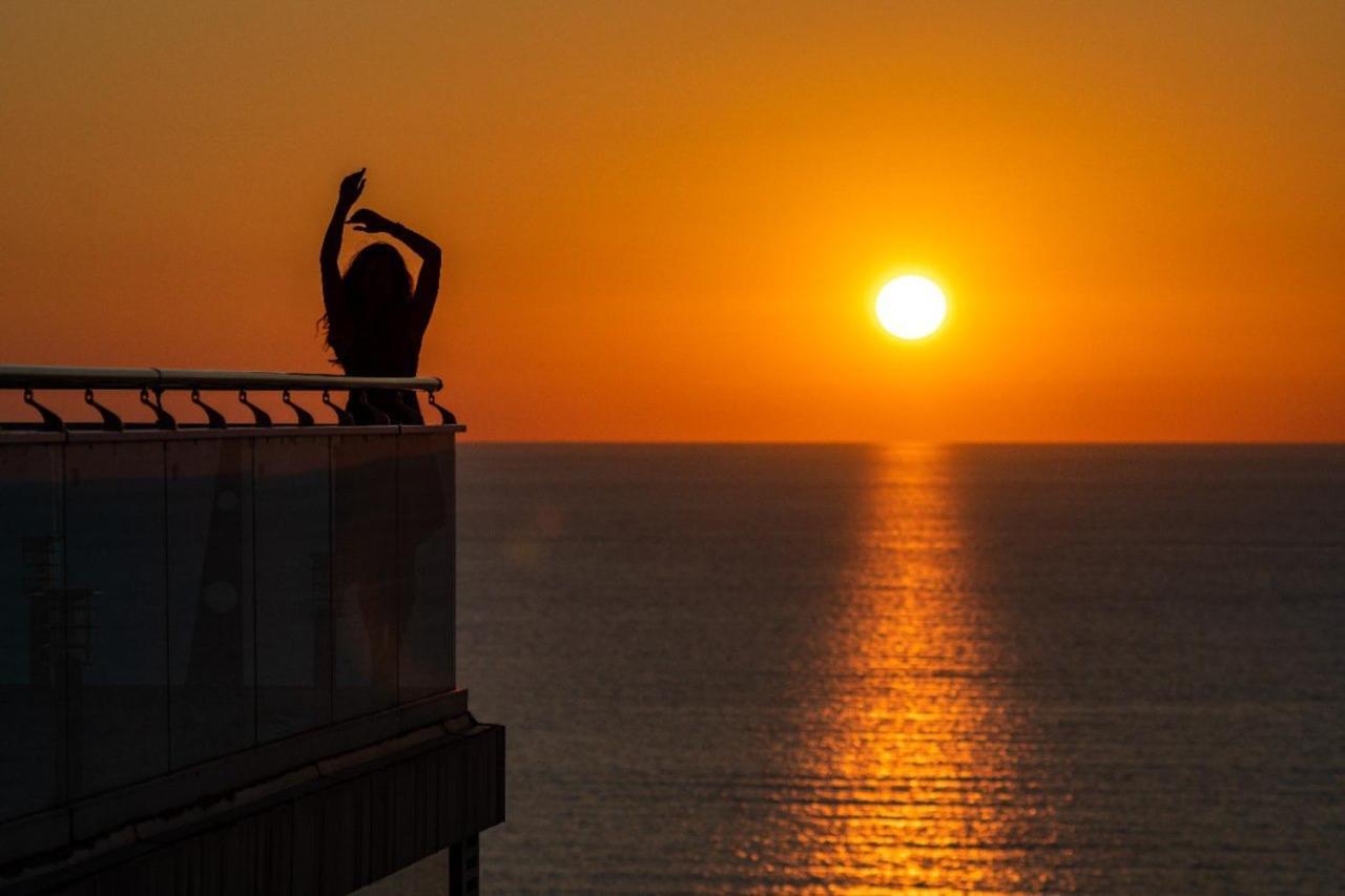 Sunrise Apart-Hotel Batumi Kültér fotó